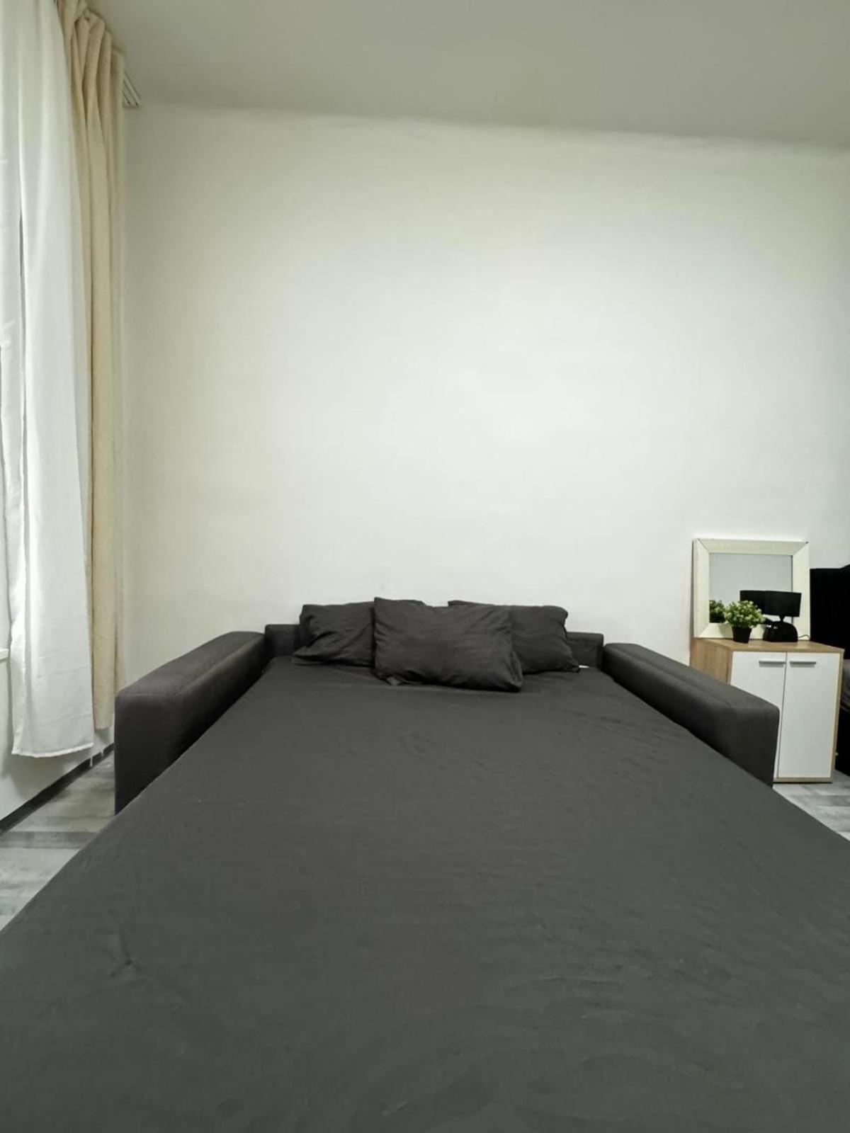 Stylish Apt, 15 Minutes To Rathausplatz *